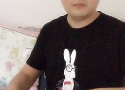 阿木宇梅个人资料,才华横溢的年轻艺术家，探索艺术与生活的完美融合