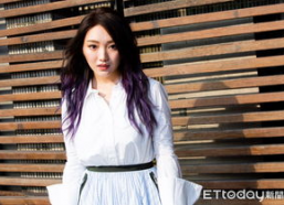 阎奕格照片,光影交织下的青春魅力